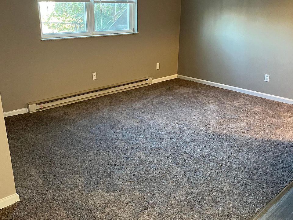 1st image of 4600 Winston Ave #2