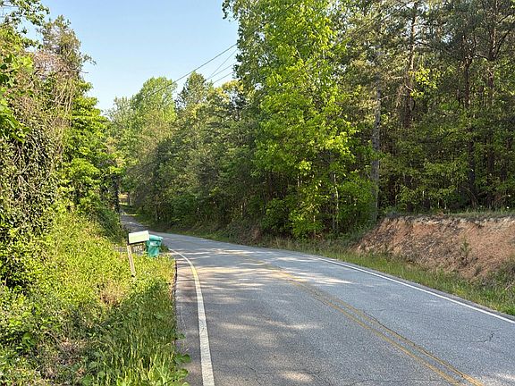 5th image of 1056 Keller Rd
