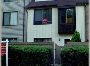 9953 Forest View Pl, Gaithersburg, MD 20886