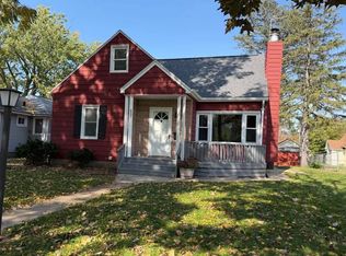 807 Bourland Ave, Waterloo, IA 50702