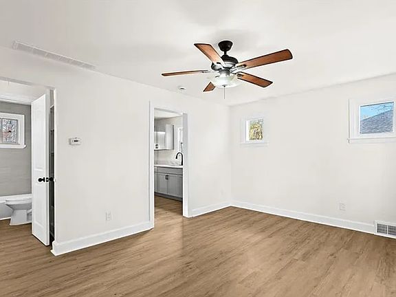 5th image of 24266 Eureka Ave