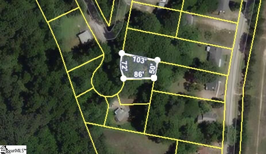 2nd image of Woodview Cir