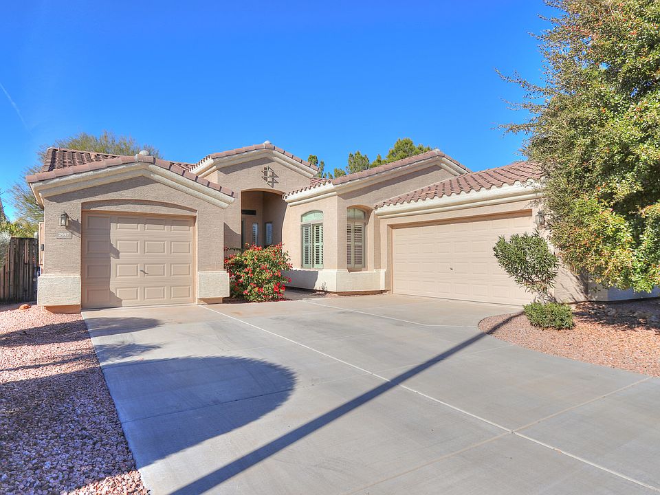 1st image of 2997 N Coconut Ct
