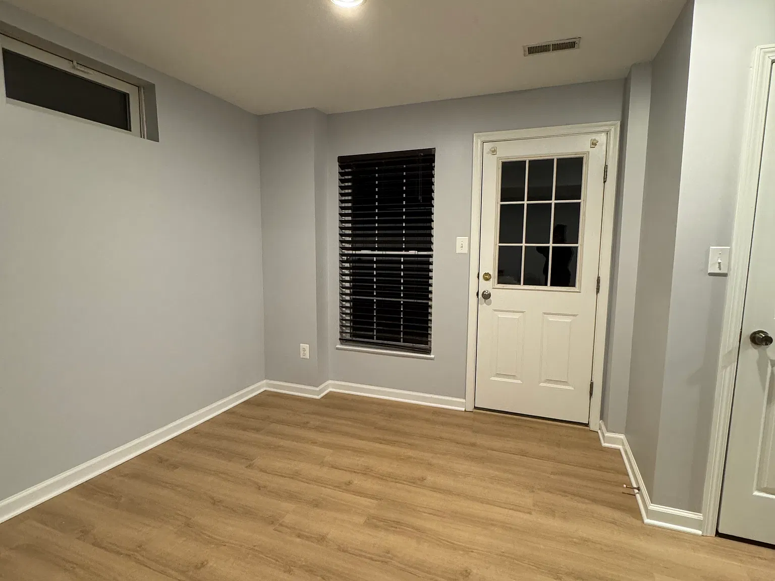 1 bed, 1000 sqft, $1,600 — Photo 2