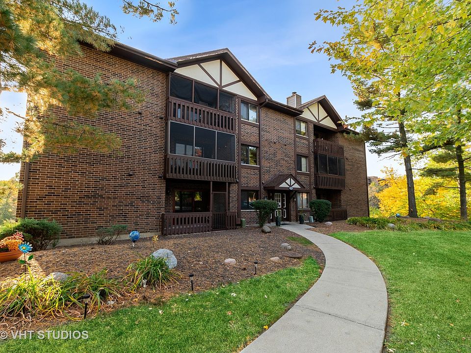1st image of 5985 W Lakeside Pl #103