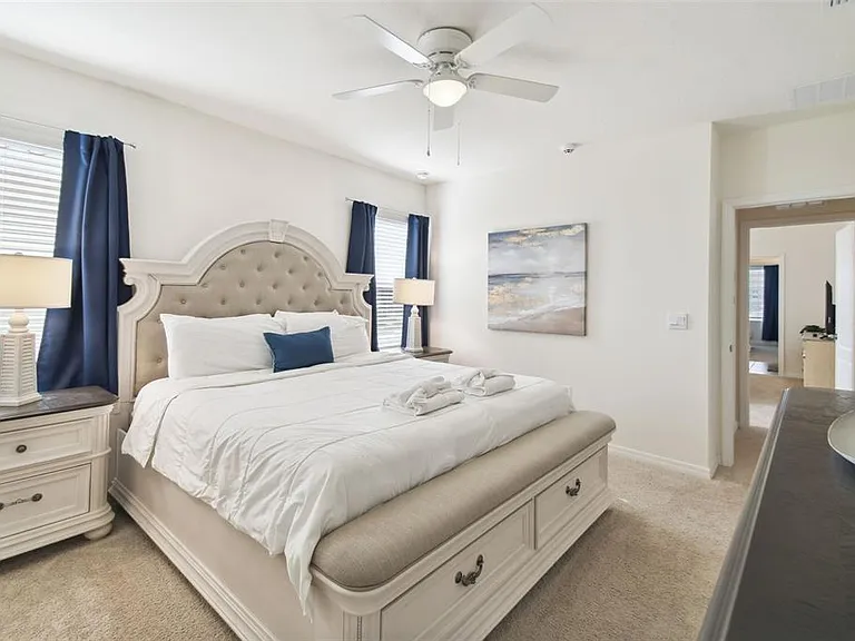 7704 Oakmoss Loop — Photo 17
