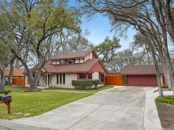 114 Lone Oak St, Seguin, TX 78155