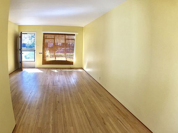 2nd image of 318 N 7th St APT C