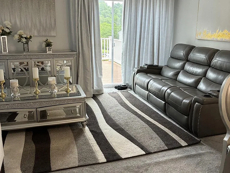 421 Spalding Ct — Photo 8