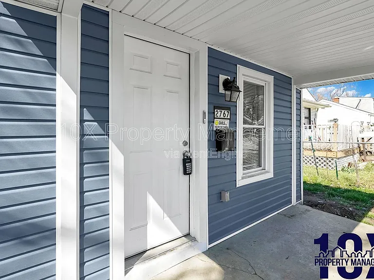 2767 Hiawatha St — Photo 3