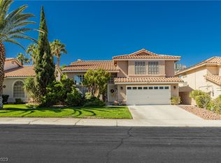 27 Prairie Dog Dr, Henderson, NV 89074