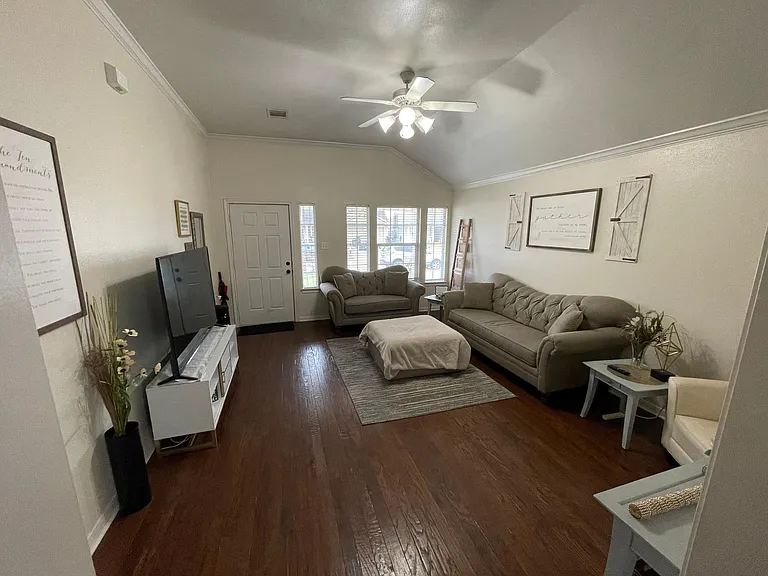 Spacious Living Area