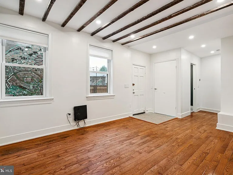136 Carpenter St #C — Photo 5