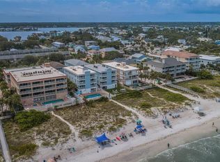 1904 Gulf Blvd APT F, Indian Rocks Beach, FL 33785