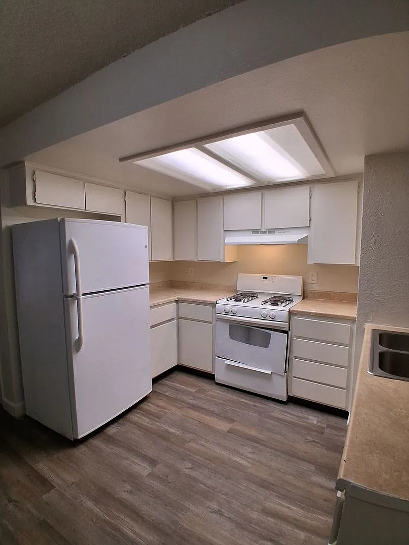 4841 E. Lane Ave. — Photo 2