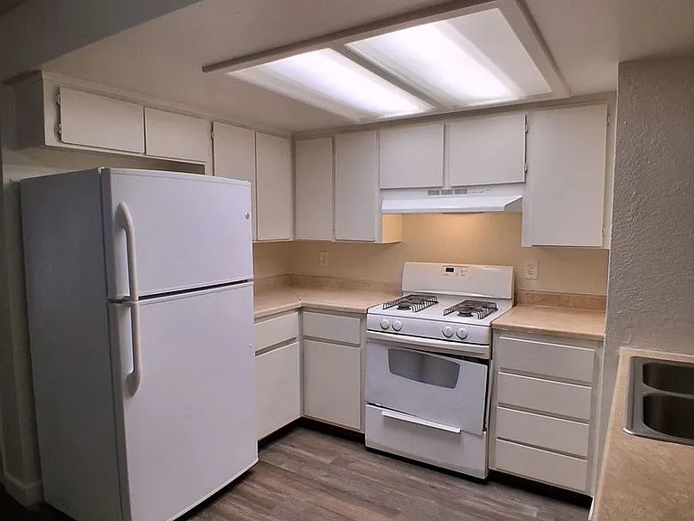 4841 E. Lane Ave. — Photo 2