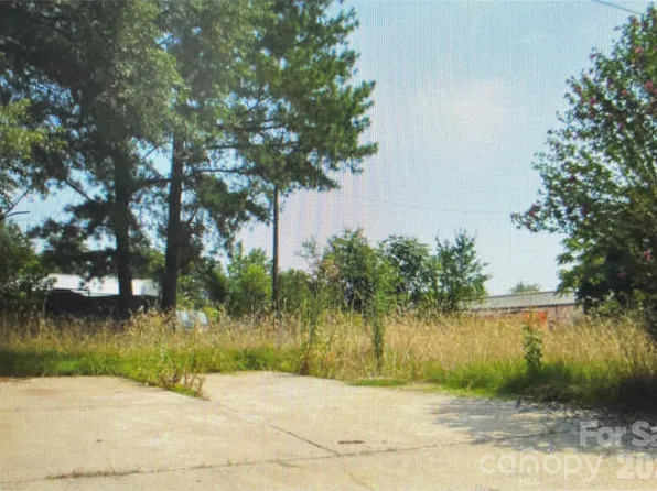 930 Glenview Ave, Gastonia, NC 28054