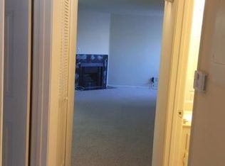 14755 Victory Blvd APT 203, Van Nuys, CA 91411