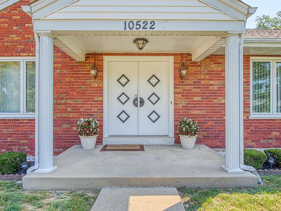 2nd image of 10522 Mimosa Ln