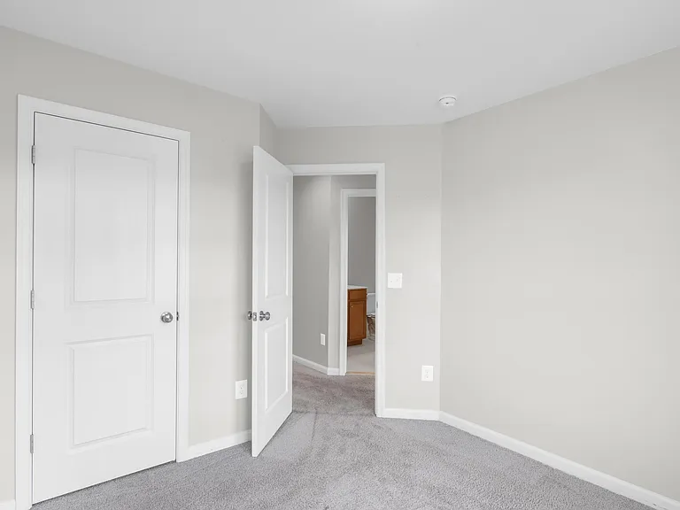 133 Biscane Ct — Photo 15