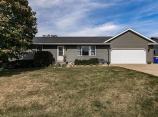 320 F Ave W, Walford, IA 52351