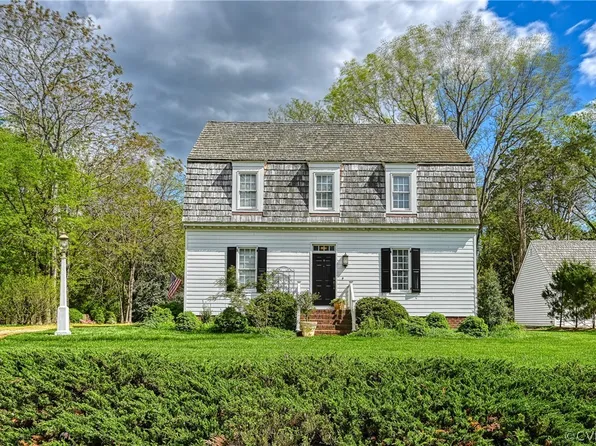 9619 Cole Mill Rd, North Chesterfield, VA 23237