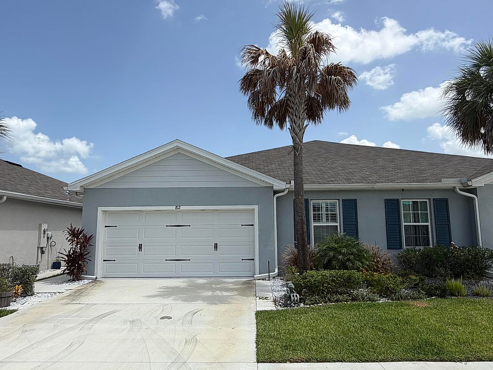 1st image of 812 Persimmon Pl