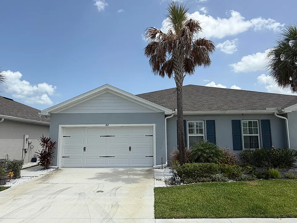 812 Persimmon Pl