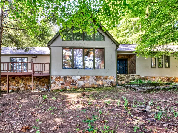 288 S Shorewood Ln, Caryville, TN 37714