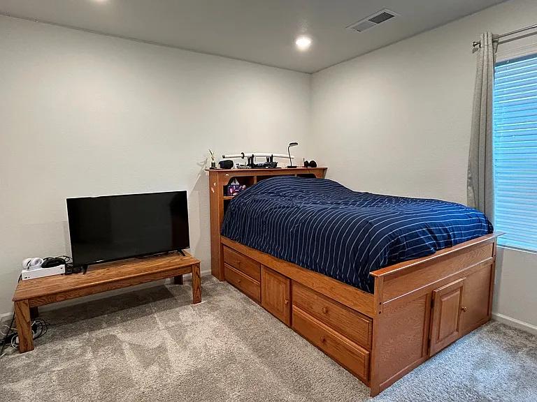 17415 Pacific Peak Cir — Photo 28