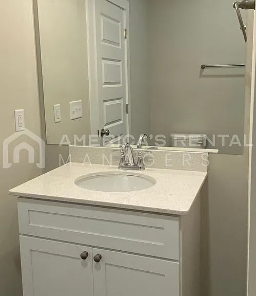 146 Wisconsin Ave — Photo 12