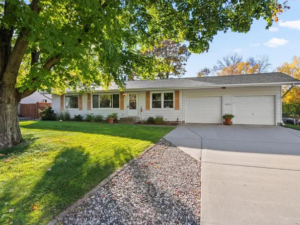 5600 Osgood Ave N, Stillwater, MN 55082