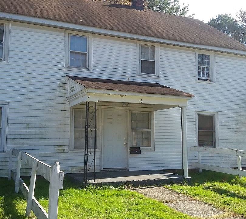 1st image of 18 Farragut St
