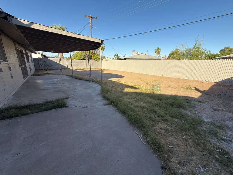 3627 W Northview Ave — Photo 27