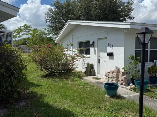 827 Courtington Ln #1, Fort Myers, FL 33919