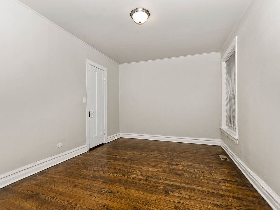 1st image of 6820 S Cornell Ave #1