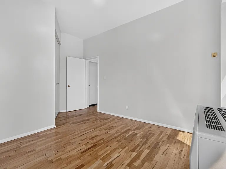 71 W 109th St #5B — Photo 12
