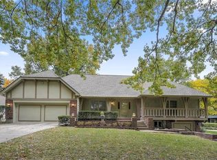 12752 Overbrook Rd, Leawood, KS 66209