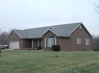 111 Hunter Run Dr, Mount Sterling, KY 40353