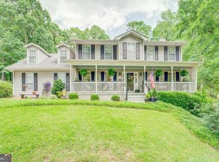 421 Country Lake Dr, McDonough, GA