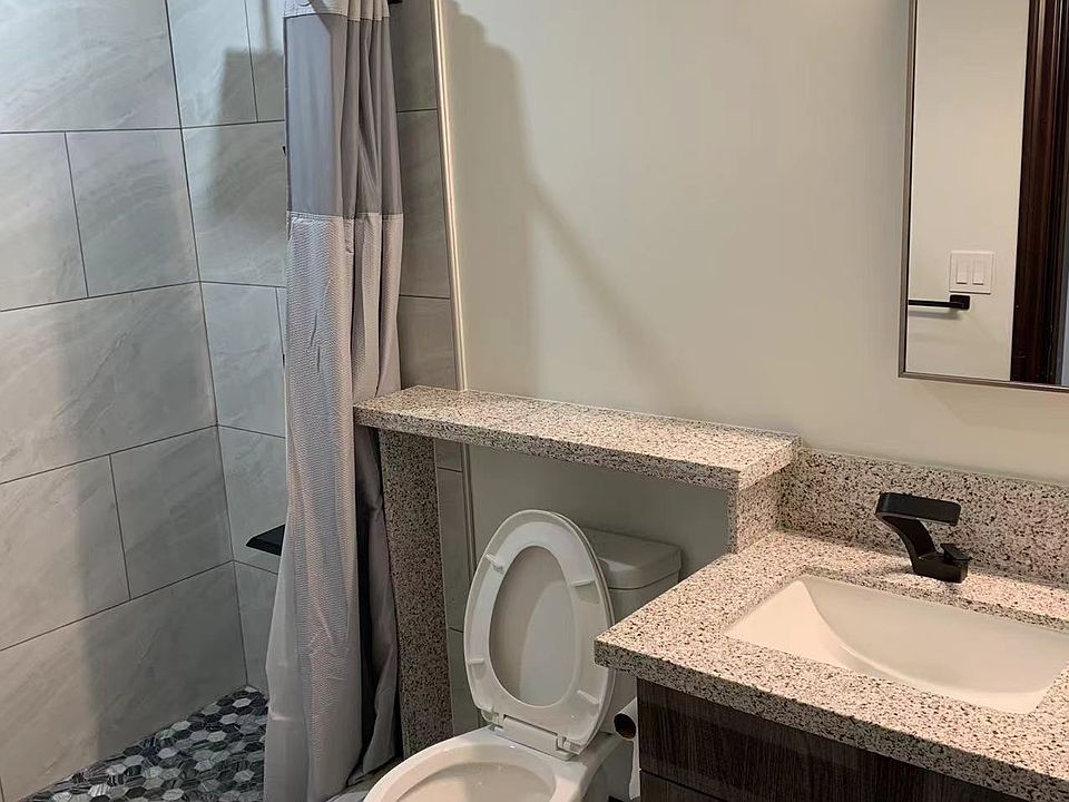 2nd image of 820 8th Ave #820