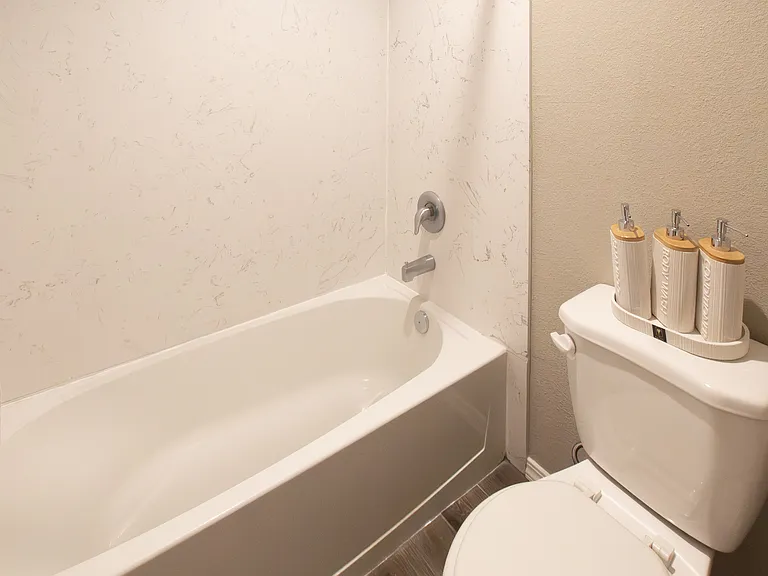 Selby Ranch Apartment Homes — Photo 36