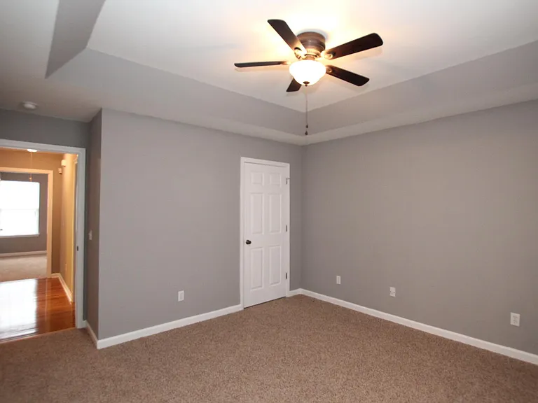 100 Rothwood Ct — Photo 18