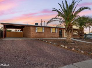 8002 E Scarlett St, Tucson, AZ 85710