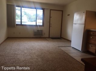 2222 32nd St S APT 28, La Crosse, WI 54601