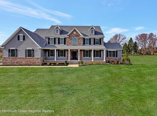 3 Cook Ct, Millstone Township, NJ 08535