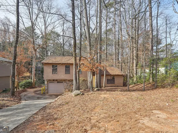 1482 Kings Ridge Dr, Norcross, GA 30093