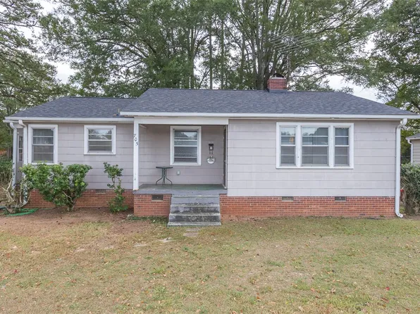 705 Whitehall Rd, Anderson, SC 29625