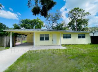 1106 N Crystal Ter, Plant City, FL 33563