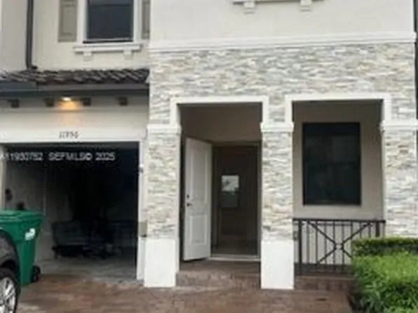 11956 SW 244th Ln, Homestead, FL 33032